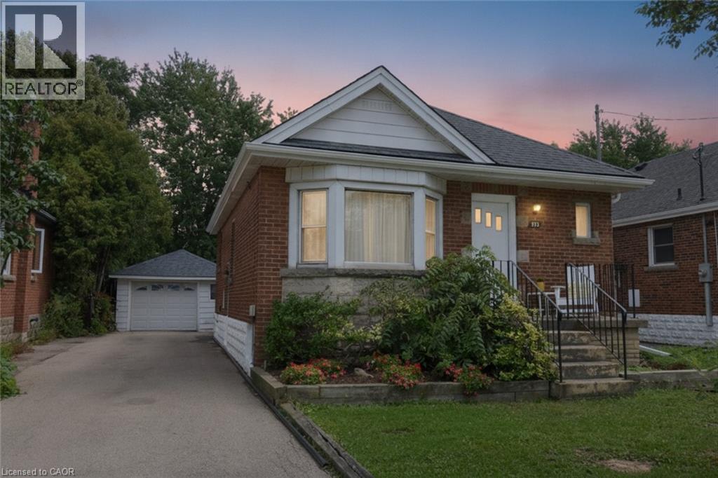 575 Upper Wentworth Street, Hamilton, Ontario  L9A 4V1 - Photo 4 - 40857189