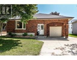 23 SPRUNG COURT, Stratford, Ontario