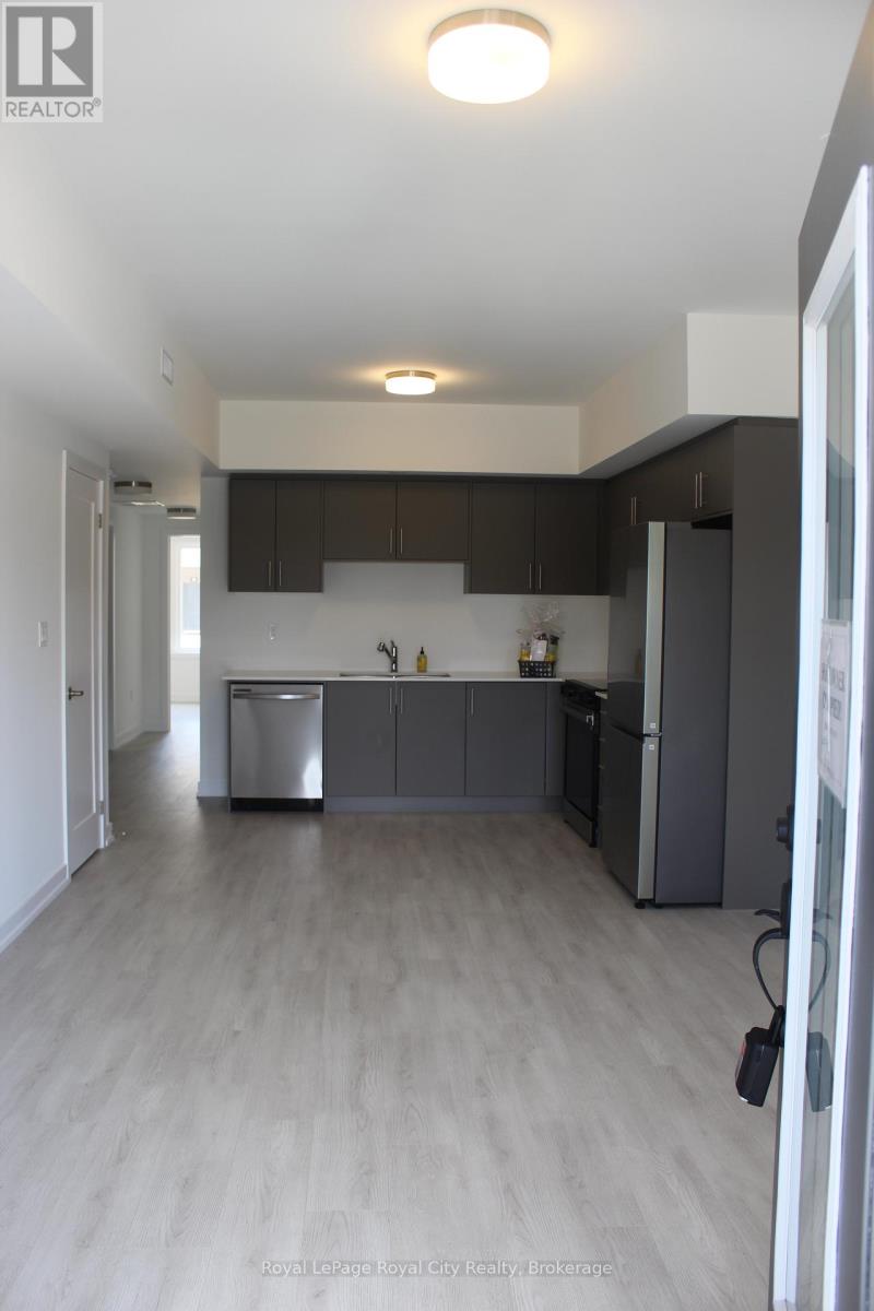 48 - 42 Lowes Road W, Guelph, Ontario  N1G 0H6 - Photo 4 - X13699160