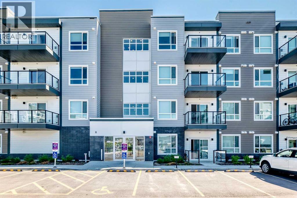 3211, 33 Carringham Gate NW, Calgary, Alberta  T3P 2H6 - Photo 2 - A2328116