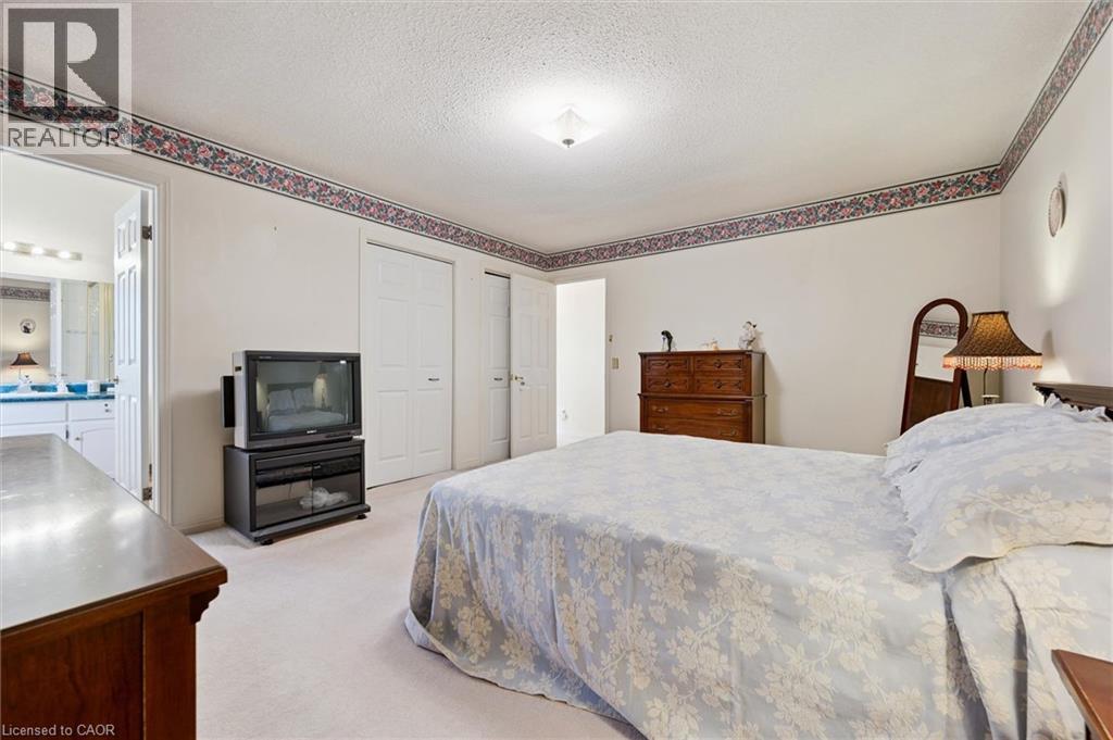 176 Sandford Fleming Drive, Waterloo, Ontario  N2T 1G2 - Photo 18 - 40842430