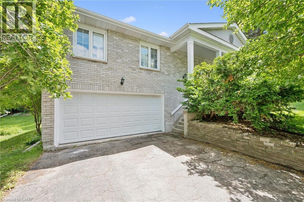 176 Sandford Fleming Drive, Waterloo, Ontario  N2T 1G2 - Photo 2 - 40842430