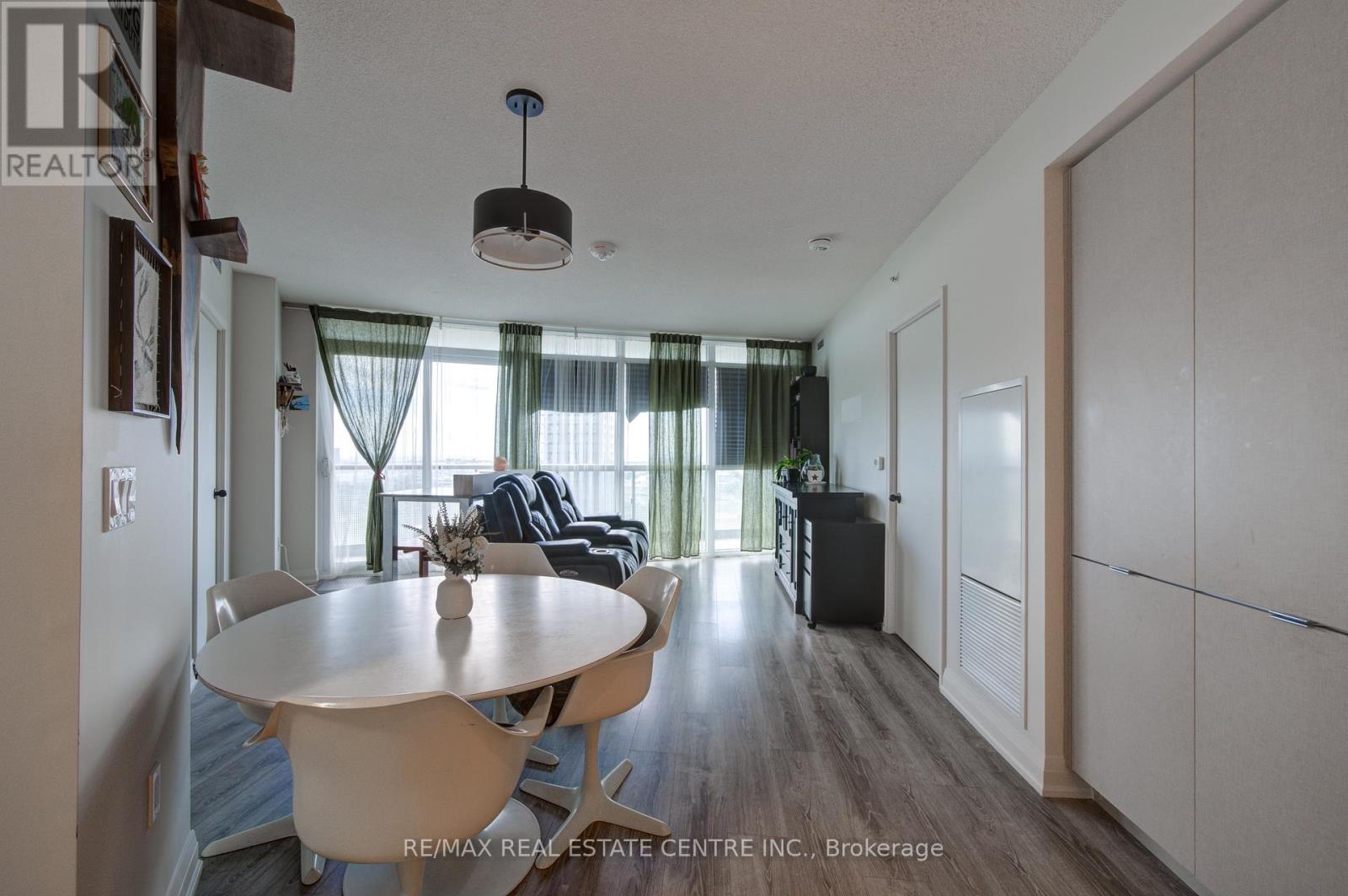2608 - 30 Gibbs Road, Toronto, Ontario  M9B 0E4 - Photo 12 - W13699092