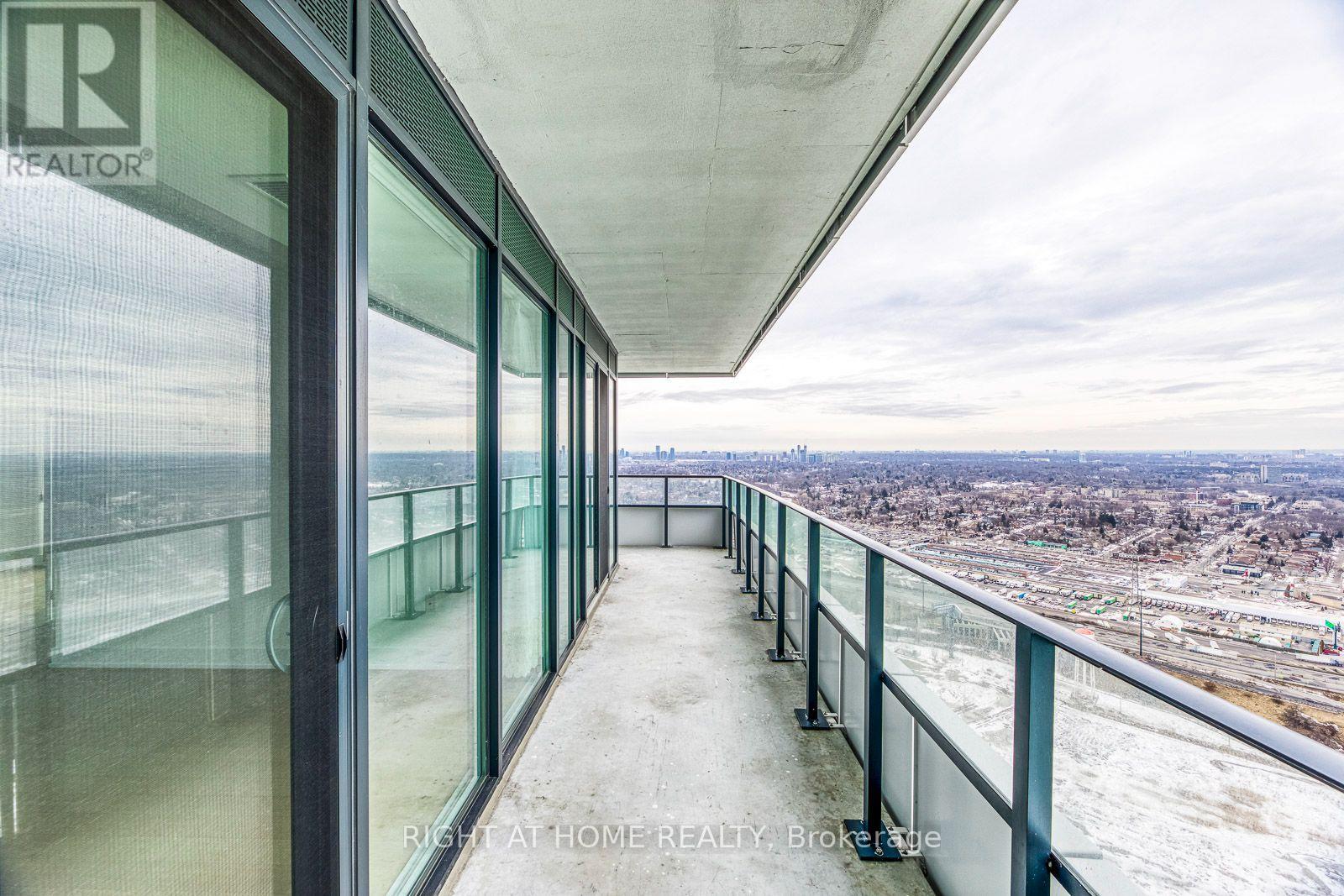 4611 - 30 Shore Breeze Drive, Toronto, Ontario M8V 0J1 - Photo 10 - W13699118