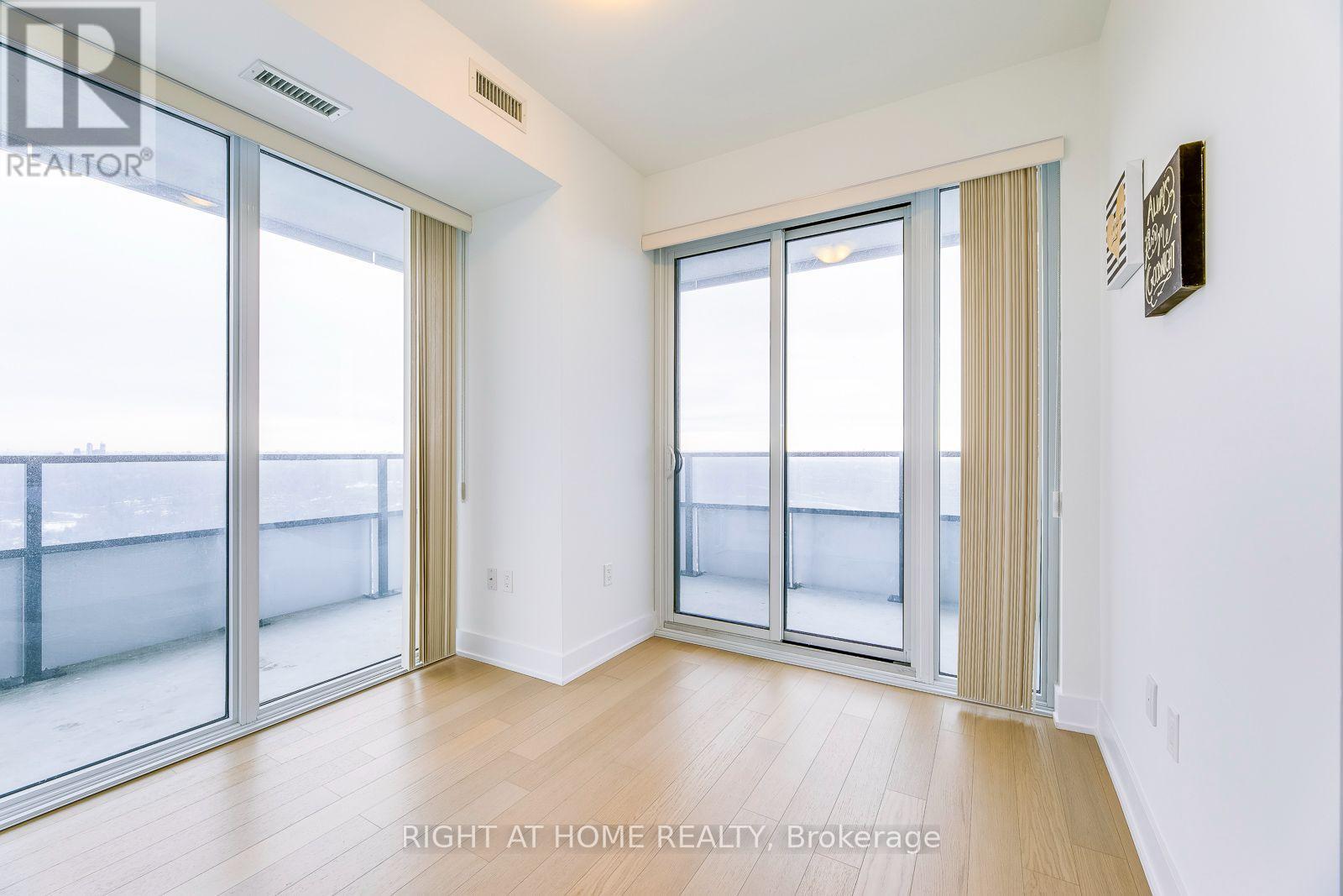 4611 - 30 Shore Breeze Drive, Toronto, Ontario M8V 0J1 - Photo 15 - W13699118