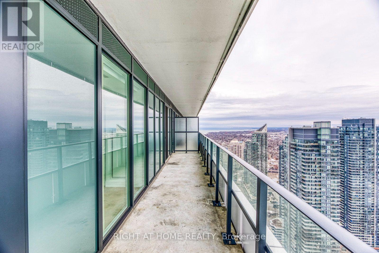 4611 - 30 Shore Breeze Drive, Toronto, Ontario M8V 0J1 - Photo 19 - W13699118