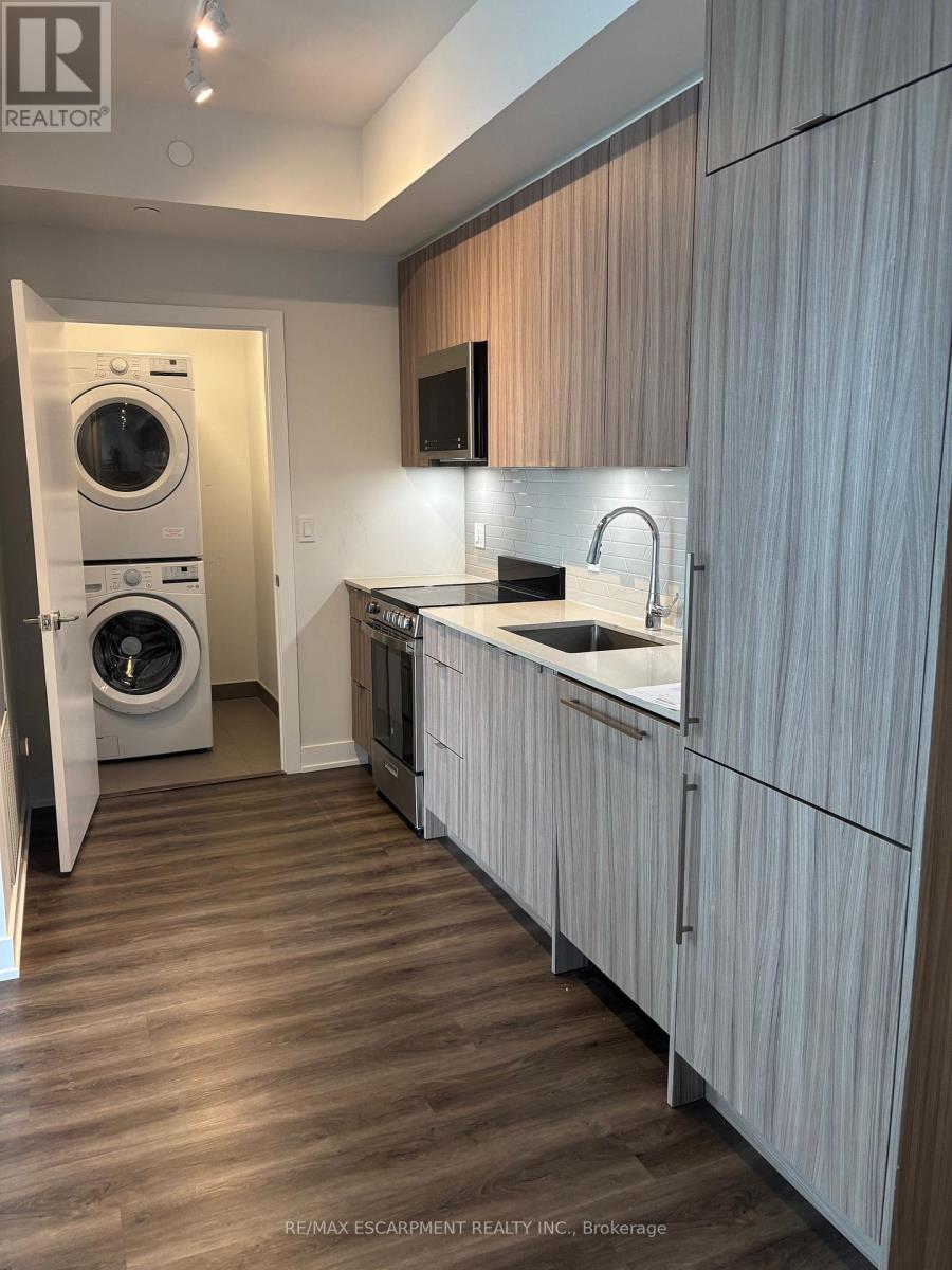 2211 - 4130 Parkside Village Drive, Mississauga, Ontario  L5B 0L7 - Photo 16 - W13699198