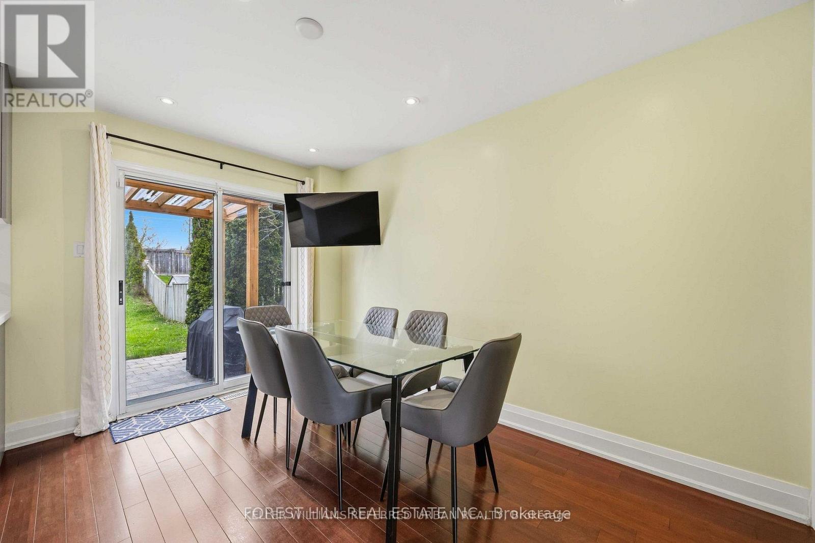 110 Foxfield Crescent, Vaughan, Ontario  L4K 5E9 - Photo 12 - N13622530