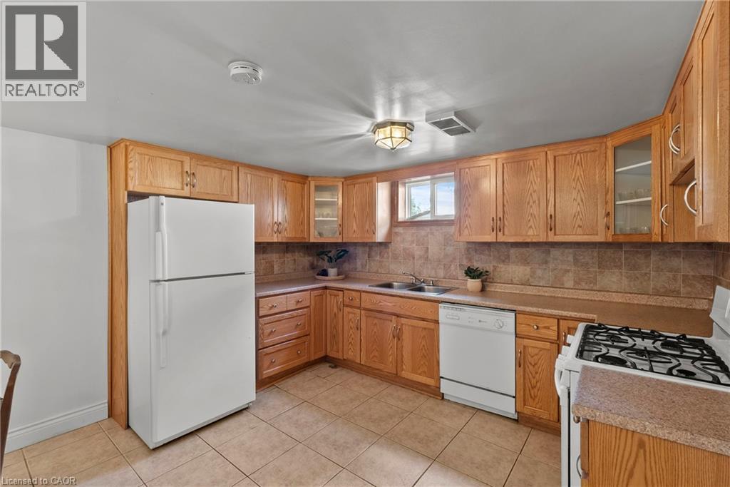 143 West 25th Street, Hamilton, Ontario  L9C 4X4 - Photo 18 - 40855172