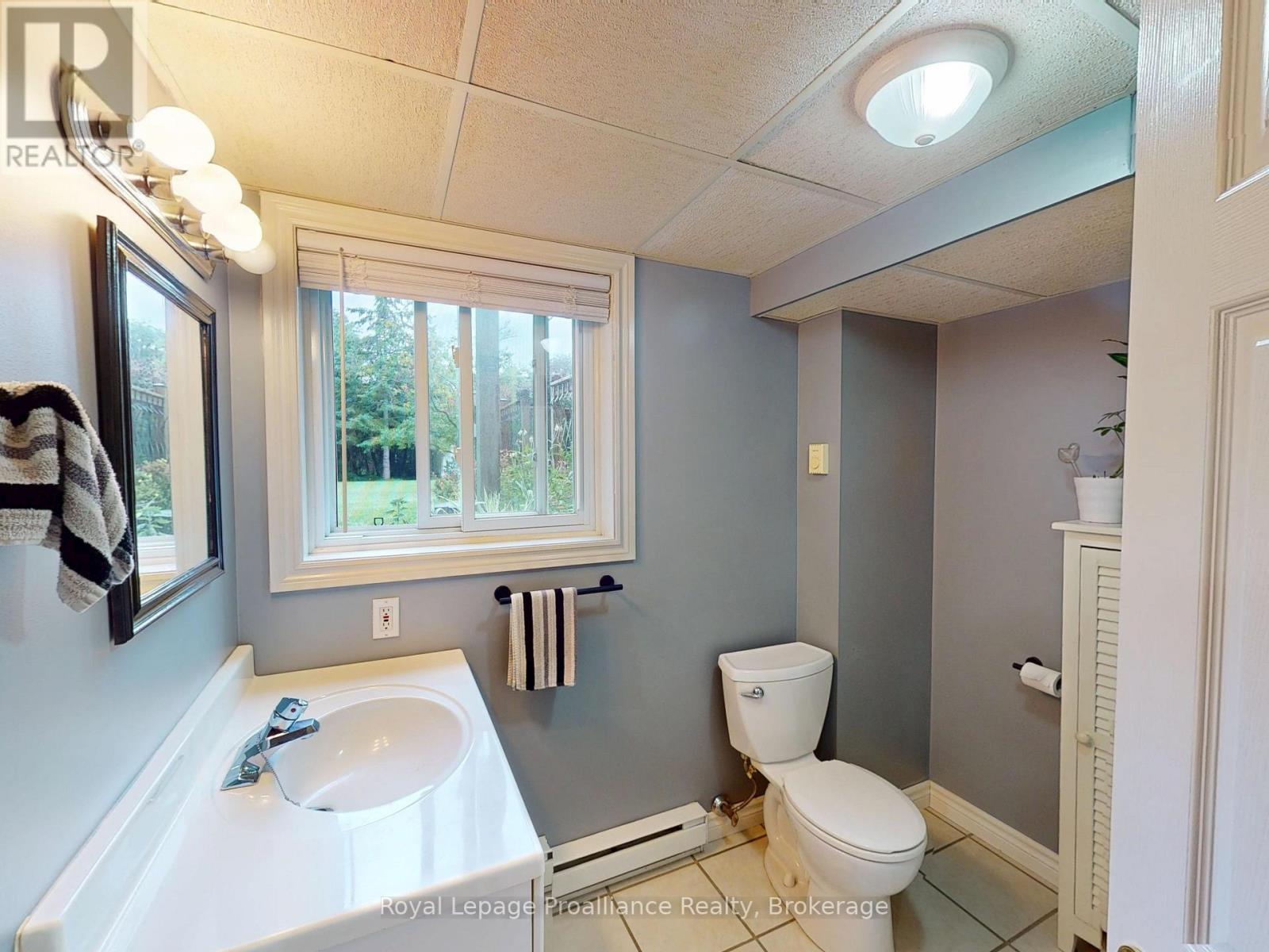 32 Glen Road, Belleville, Ontario  K8P 4G1 - Photo 20 - X13695056