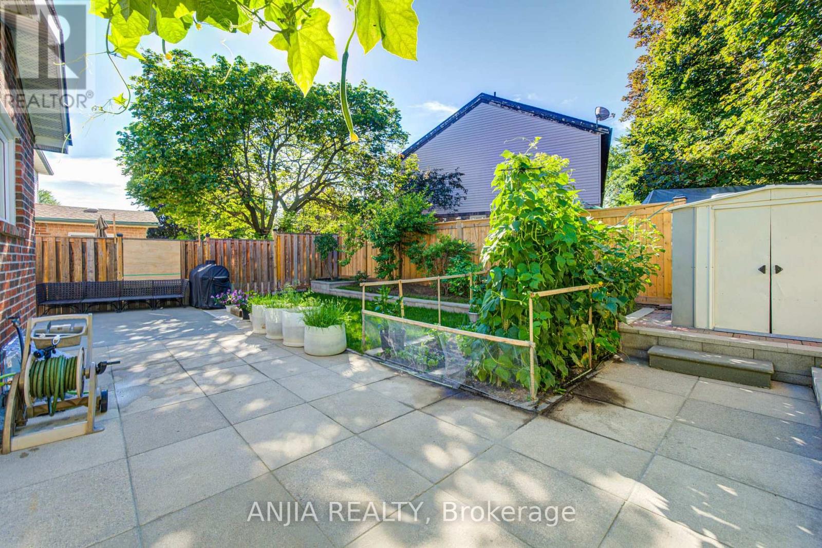 77 Royal Palm Drive, Brampton, Ontario  L6Z 1P2 - Photo 48 - W13694026