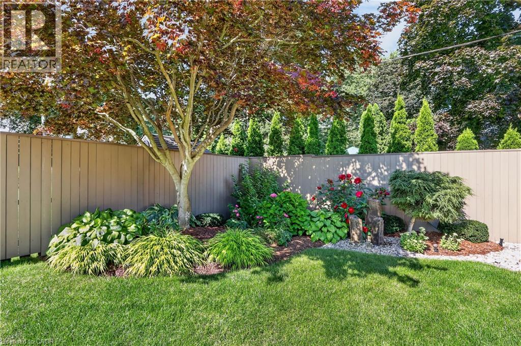 86 Hedge Lawn Drive, Grimsby, Ontario  L3M 5H4 - Photo 45 - 40857457