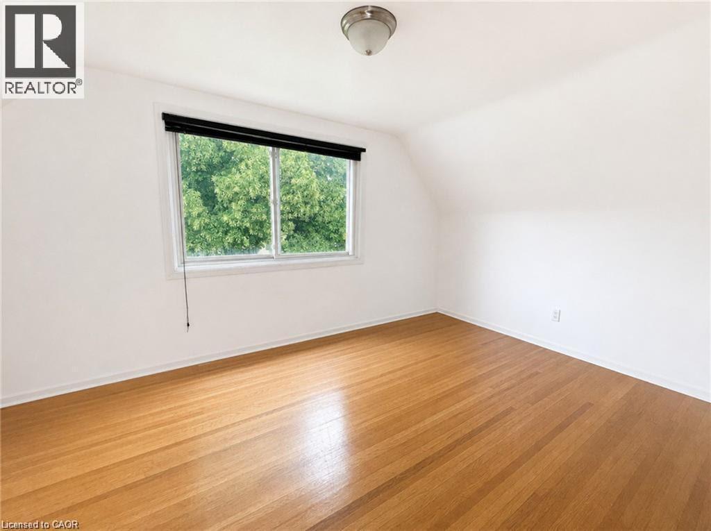 83 East 41st Street, Hamilton, Ontario  L8T 2Z5 - Photo 8 - 40857425