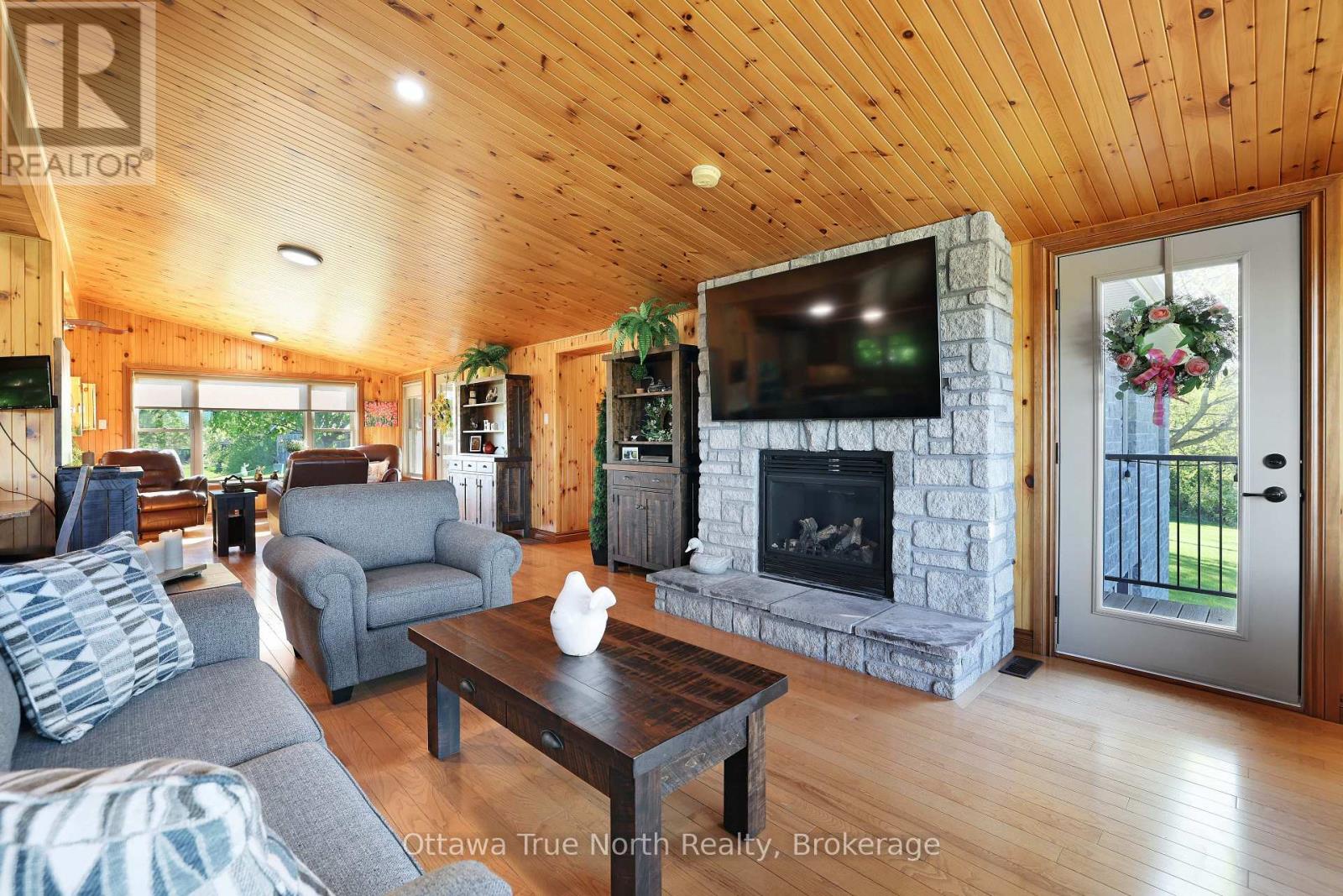 3376 Burnstown Road, Horton, Ontario  K7V 3Z9 - Photo 12 - X12938412