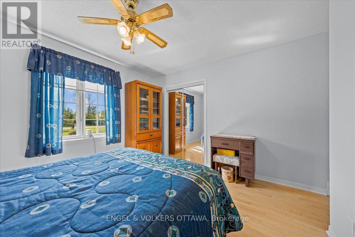 3805 Big Rideau Lake Road, Rideau Lakes, Ontario  K0G 1V0 - Photo 24 - X13597056