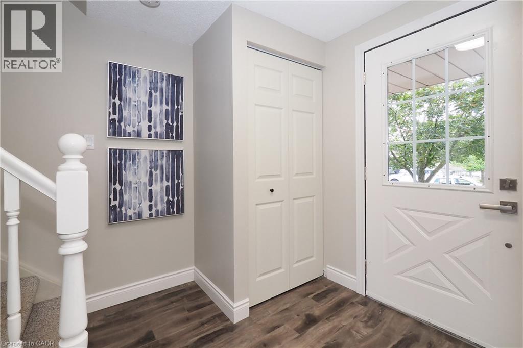 495 Misty Crescent, Kitchener, Ontario  N2B 3V6 - Photo 5 - 40857086