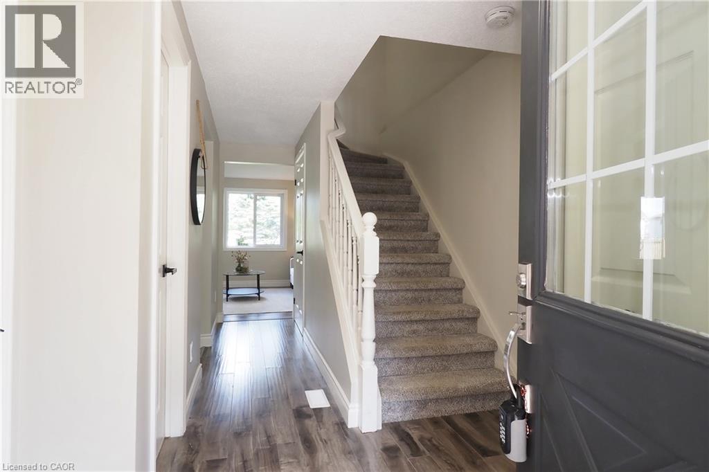 495 Misty Crescent, Kitchener, Ontario  N2B 3V6 - Photo 4 - 40857086