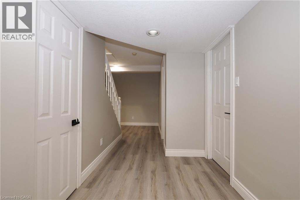 495 Misty Crescent, Kitchener, Ontario  N2B 3V6 - Photo 35 - 40857086