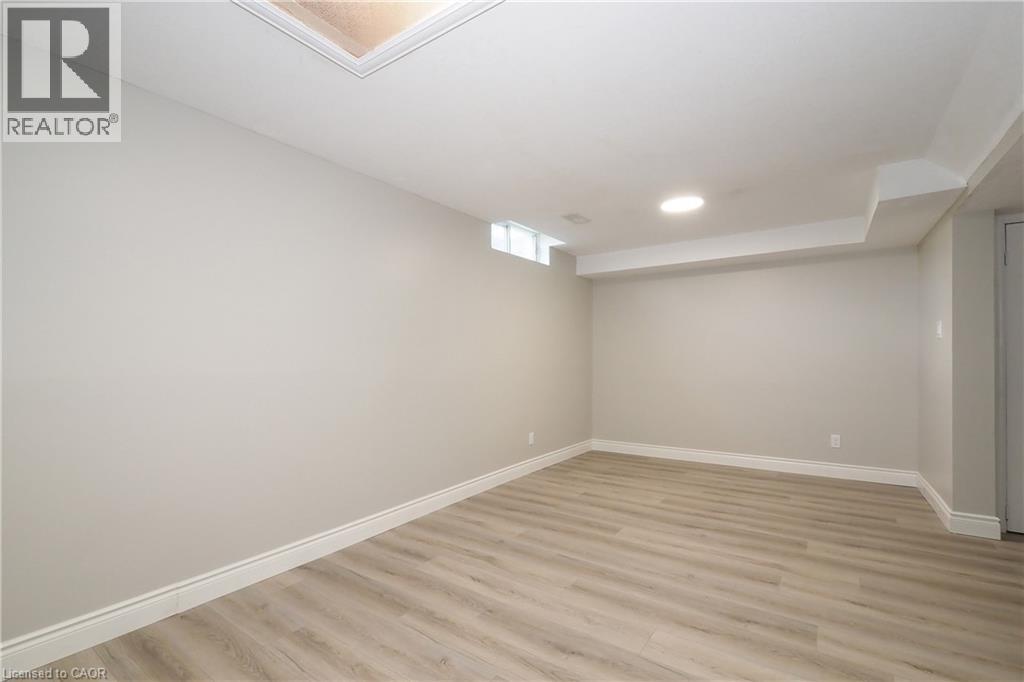 495 Misty Crescent, Kitchener, Ontario  N2B 3V6 - Photo 39 - 40857086