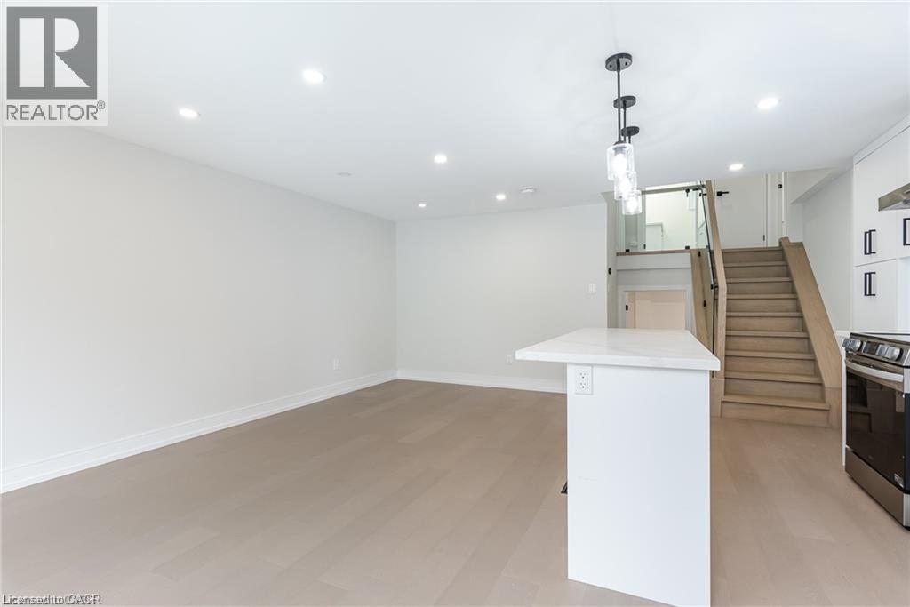 629 Settlersfield Court Unit# B, Waterloo, Ontario  N2T 2K6 - Photo 9 - 40857243