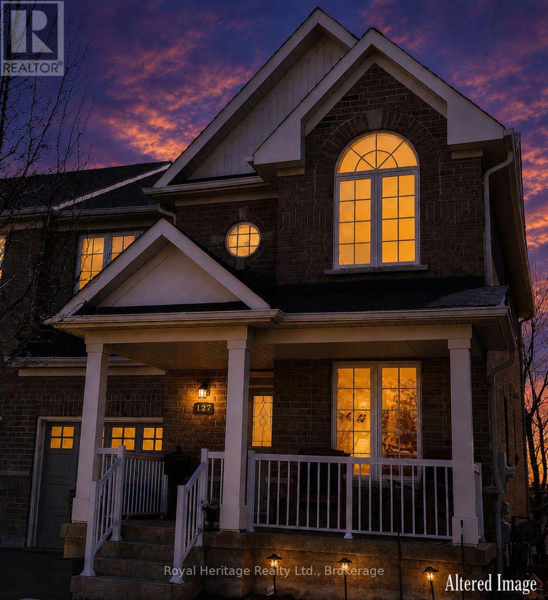 127 KNAPTON DRIVE, Newmarket, Ontario