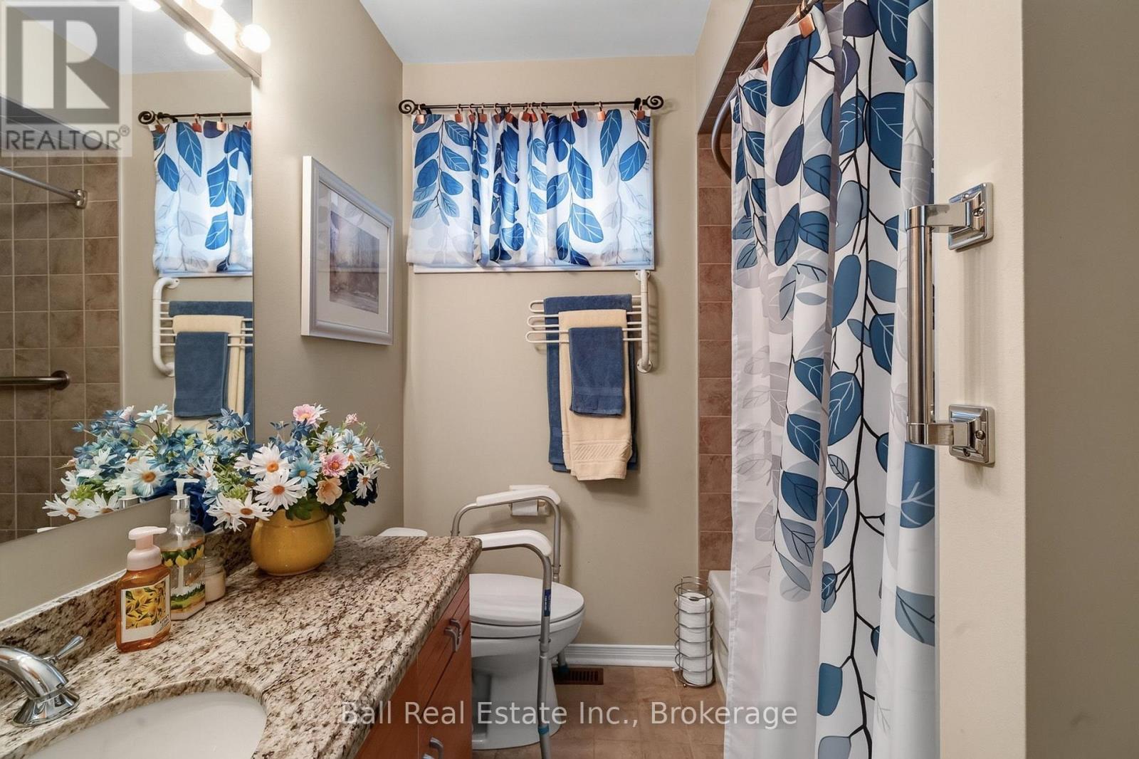 1517 Silver Spruce Drive, Pickering, Ontario  L1V 5G9 - Photo 24 - E13699238