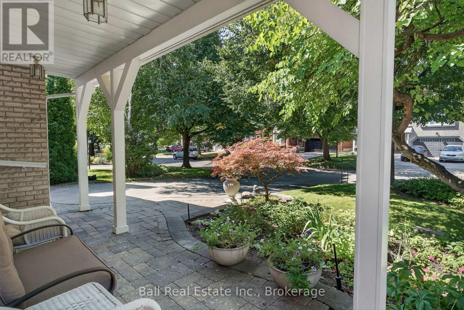 1517 Silver Spruce Drive, Pickering, Ontario  L1V 5G9 - Photo 6 - E13699238