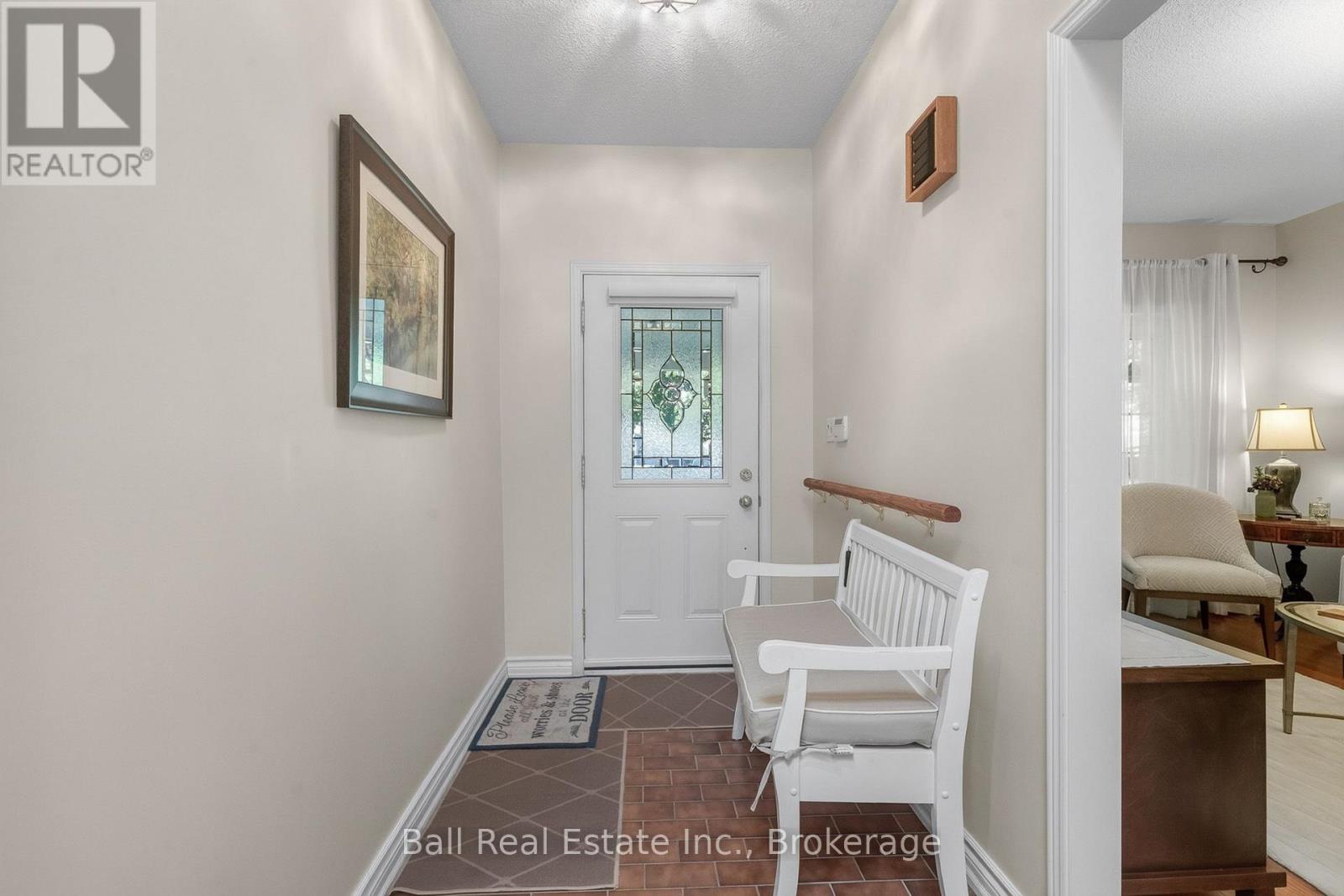 1517 Silver Spruce Drive, Pickering, Ontario  L1V 5G9 - Photo 7 - E13699238