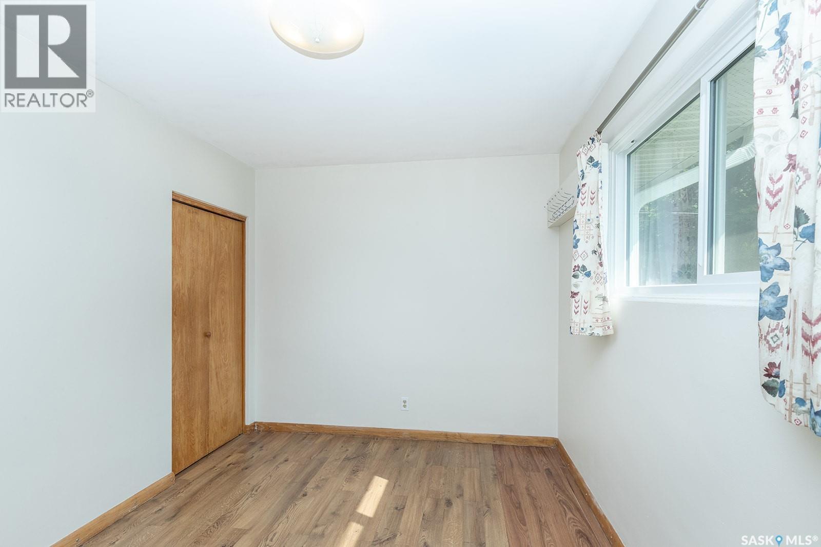 2113 Louise Avenue, Saskatoon, Saskatchewan  S7J 3K2 - Photo 11 - SK046243