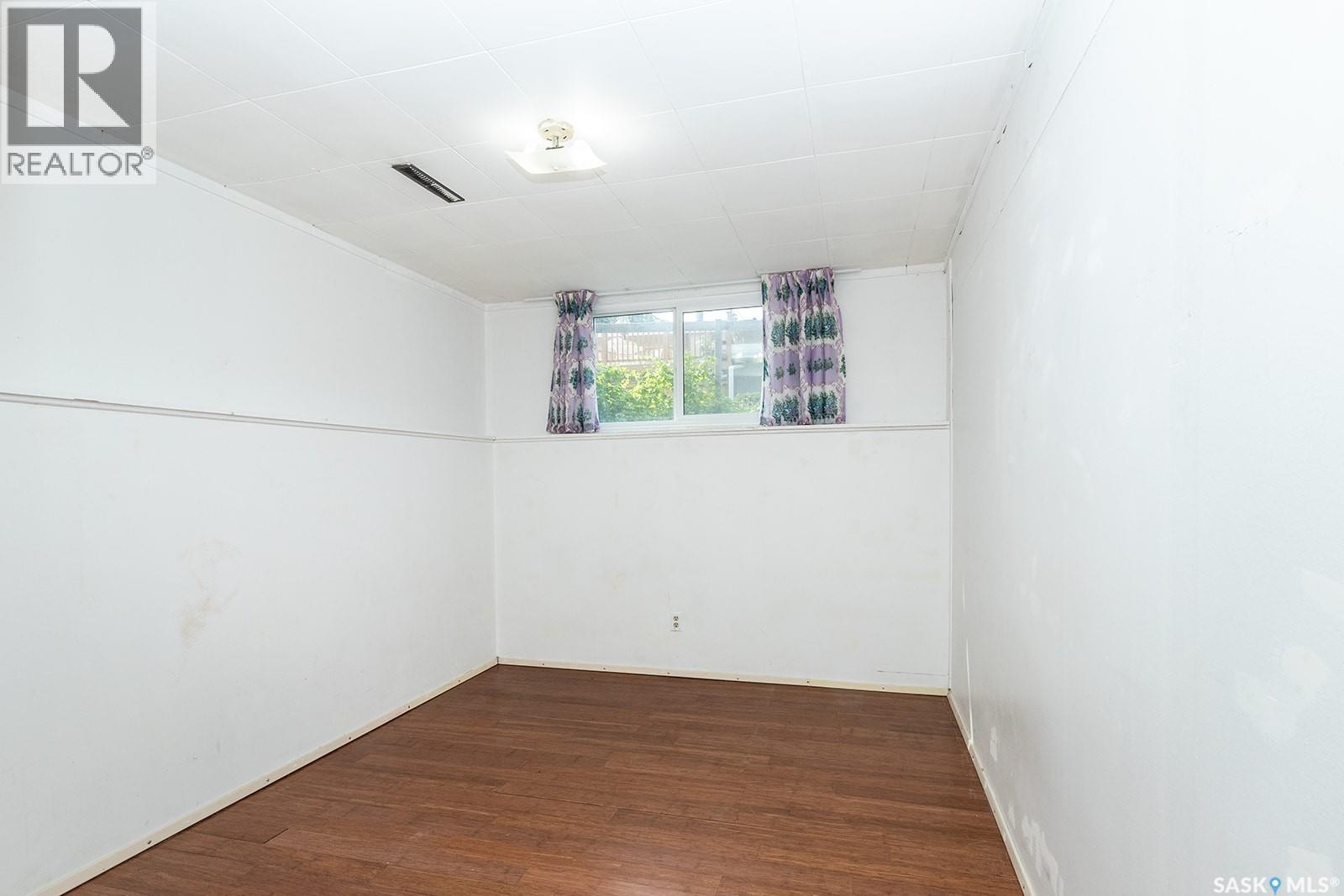 2113 Louise Avenue, Saskatoon, Saskatchewan  S7J 3K2 - Photo 21 - SK046243