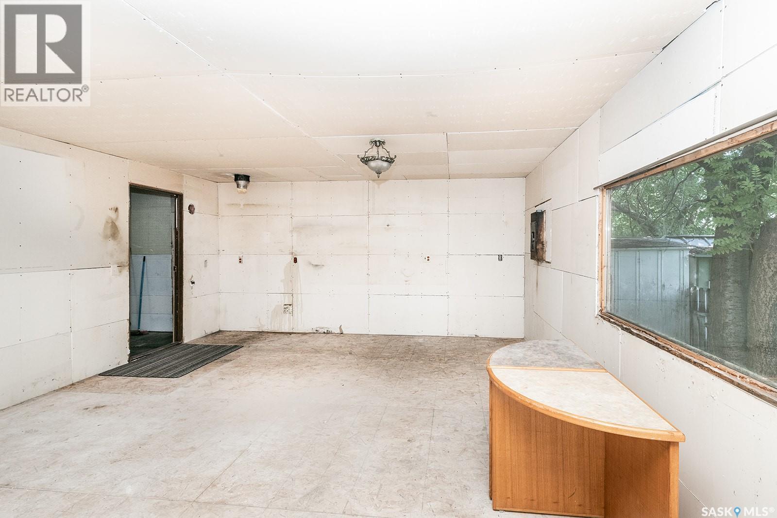 2113 Louise Avenue, Saskatoon, Saskatchewan  S7J 3K2 - Photo 33 - SK046243