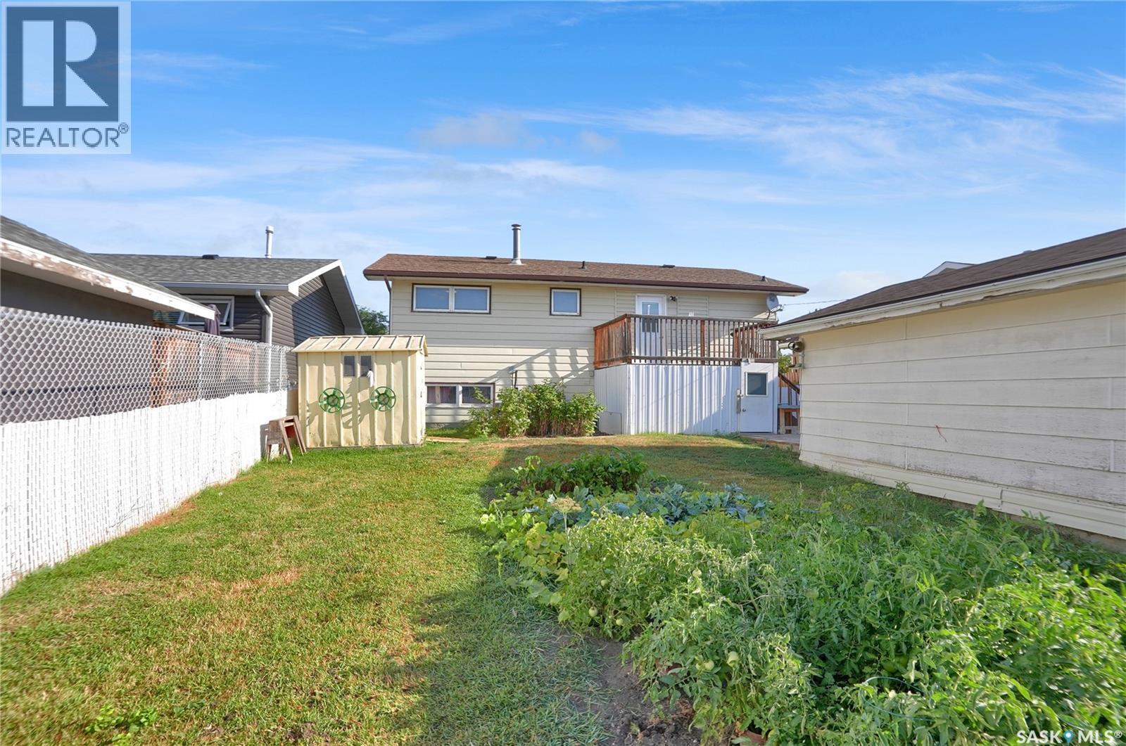 1507 Caribou Street W, Moose Jaw, Saskatchewan  S6H 7N5 - Photo 43 - SK046045