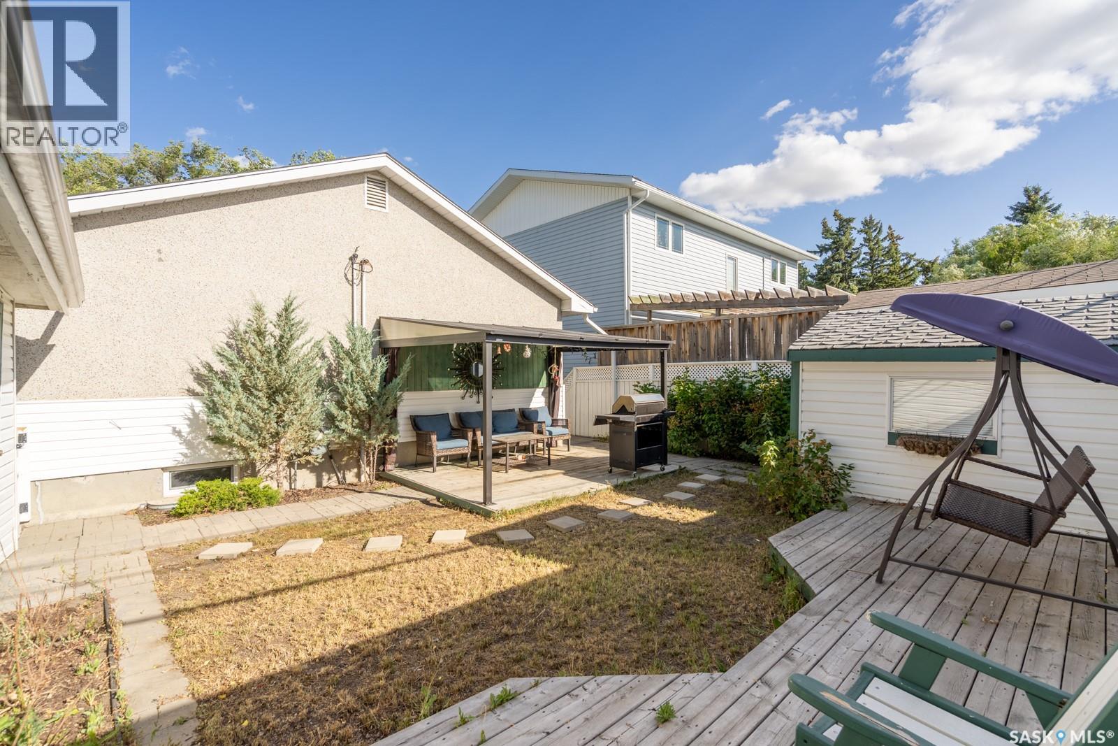 24 Mayfair Crescent, Regina, Saskatchewan  S4S 4H5 - Photo 30 - SK046031