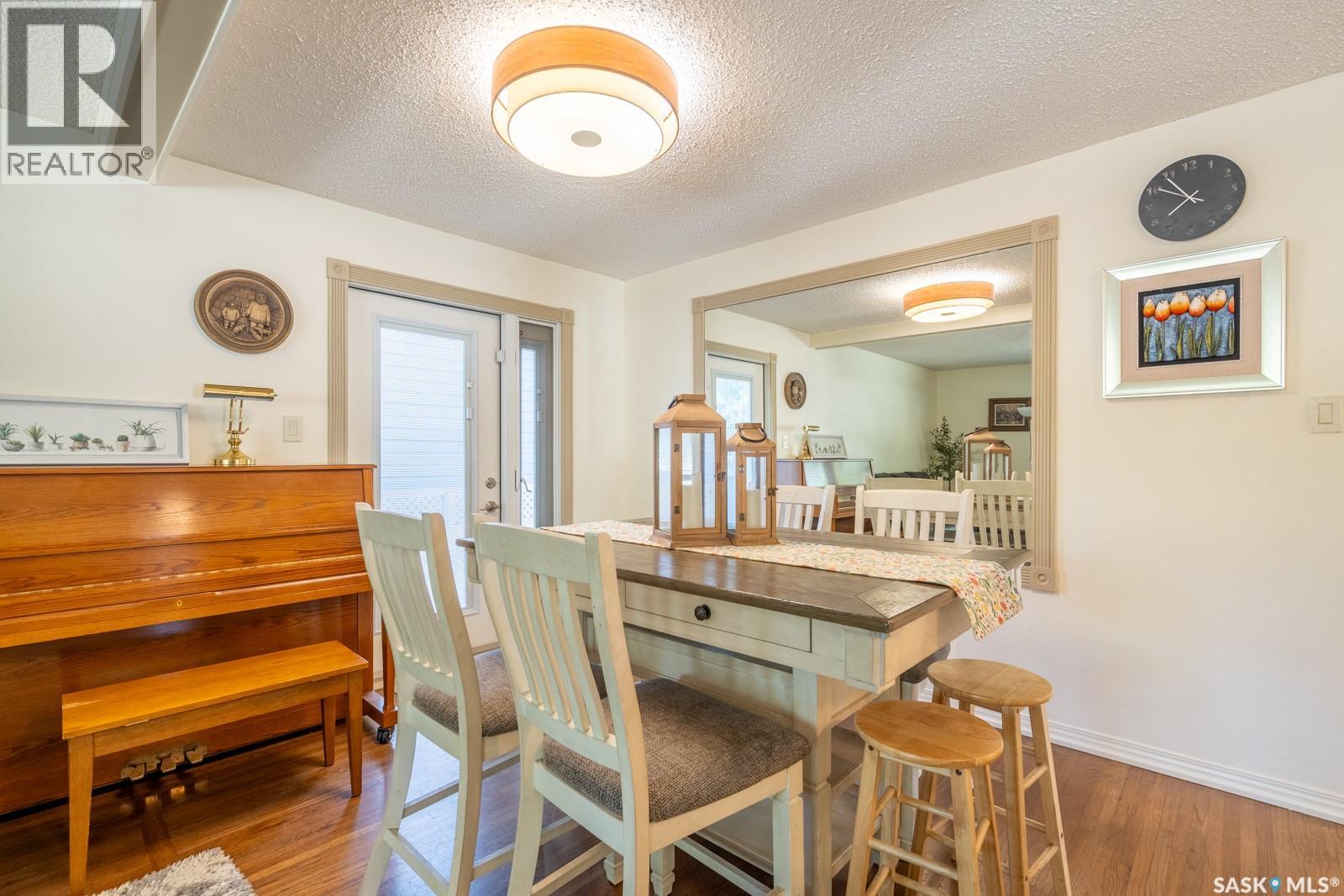 24 Mayfair Crescent, Regina, Saskatchewan  S4S 4H5 - Photo 8 - SK046031
