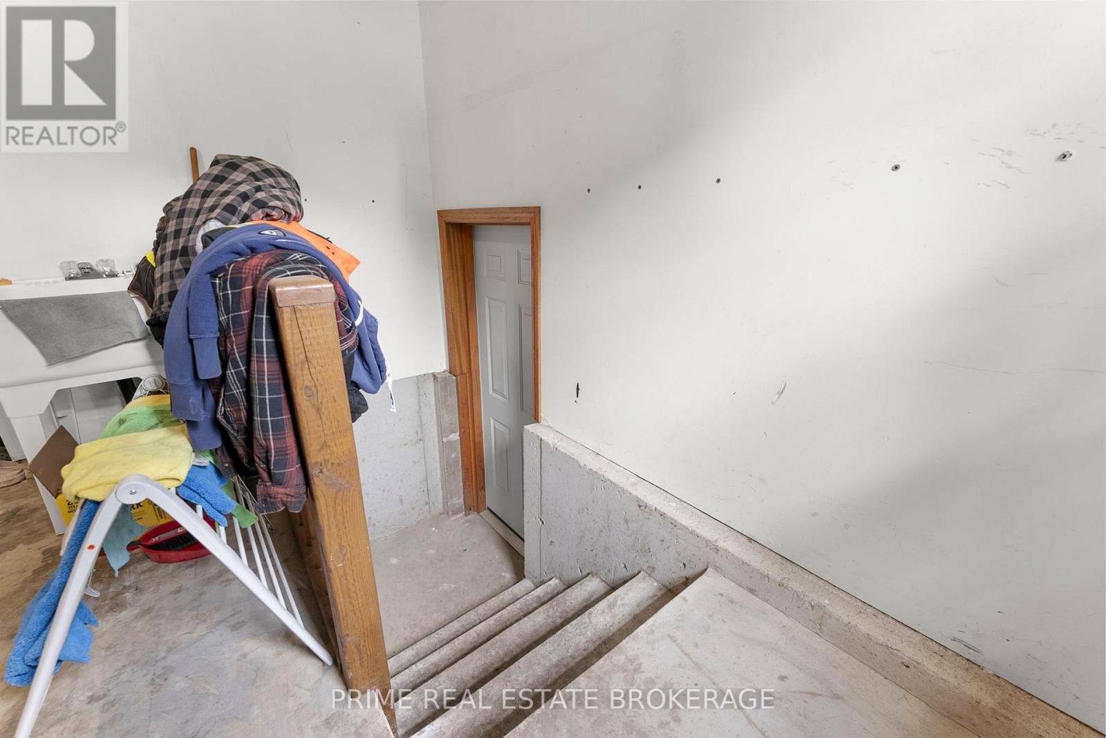 24 Queen Street W, Lambton Shores, Ontario  N0N 1J0 - Photo 34 - X13699350