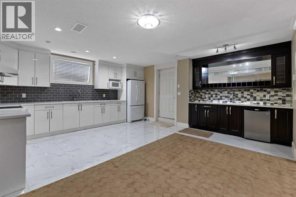 21 Saddlelake Lane NE, Calgary, Alberta  T3J 0N9 - Photo 37 - A2338579