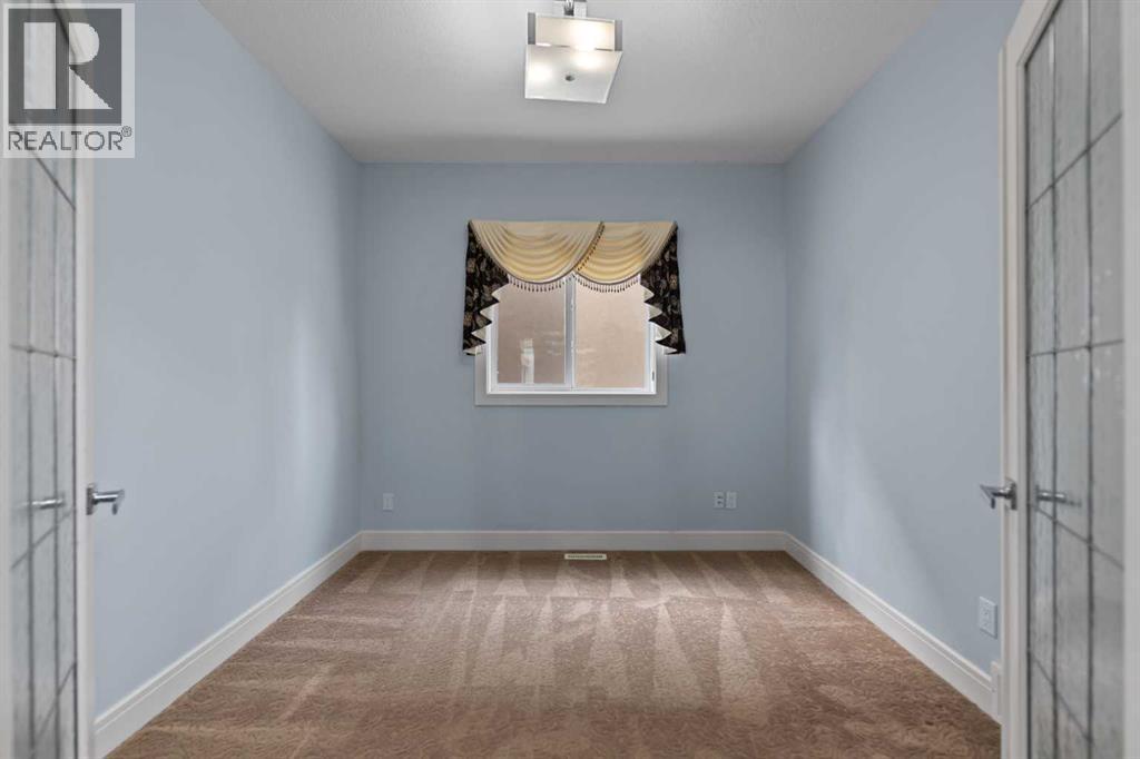 21 Saddlelake Lane NE, Calgary, Alberta  T3J 0N9 - Photo 10 - A2338579