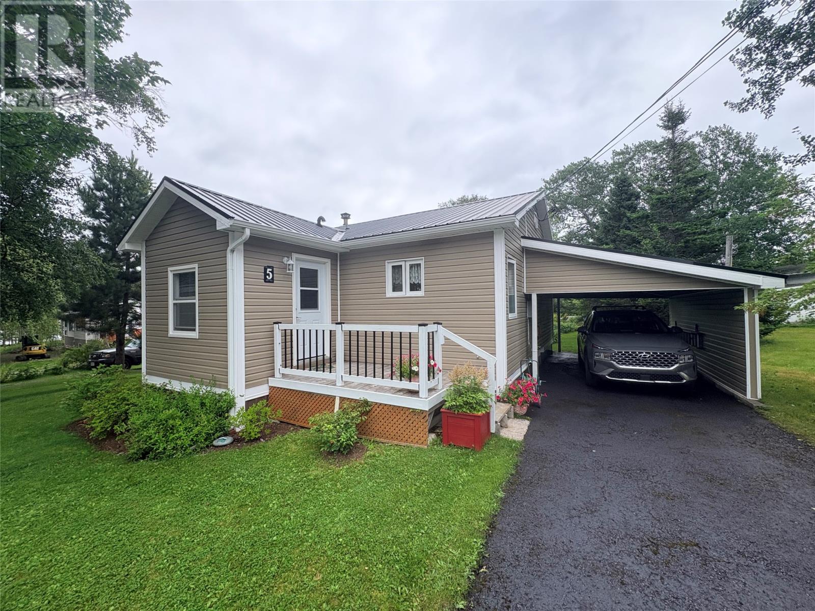 5 Seaview Lane, Campbellton