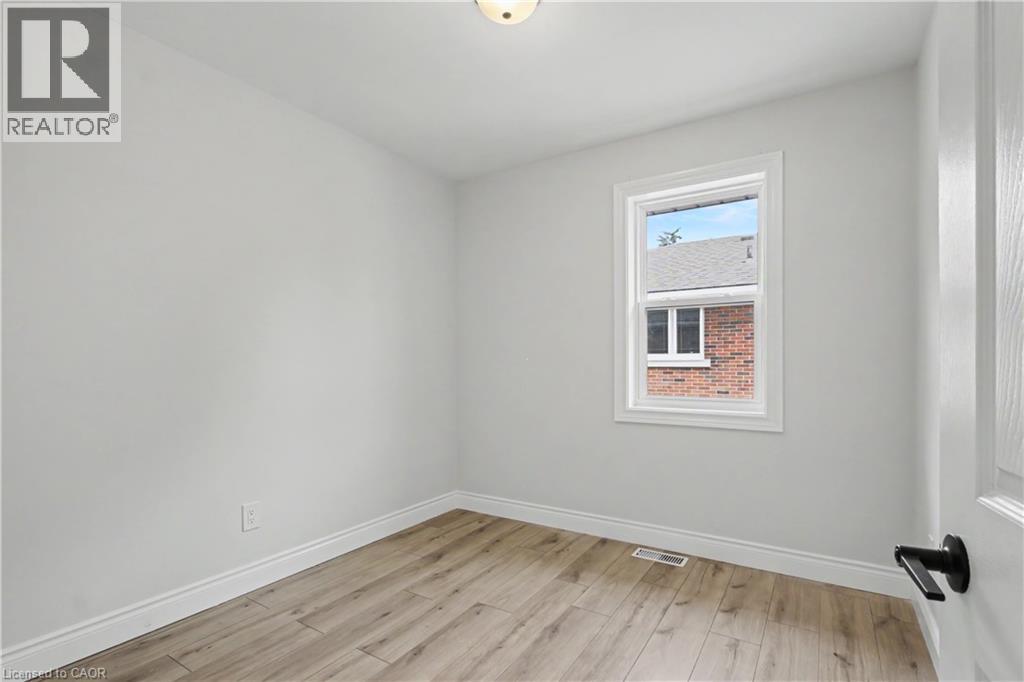 15 Greenwood Street, Hamilton, Ontario  L8T 3N2 - Photo 18 - 40854948