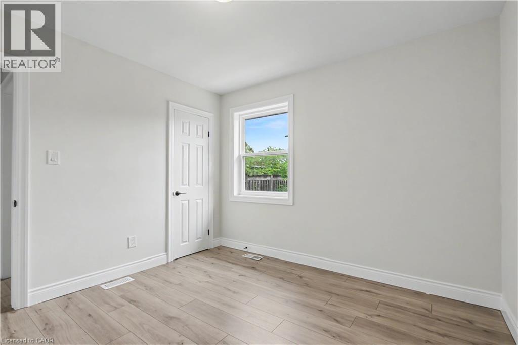 15 Greenwood Street, Hamilton, Ontario  L8T 3N2 - Photo 23 - 40854948