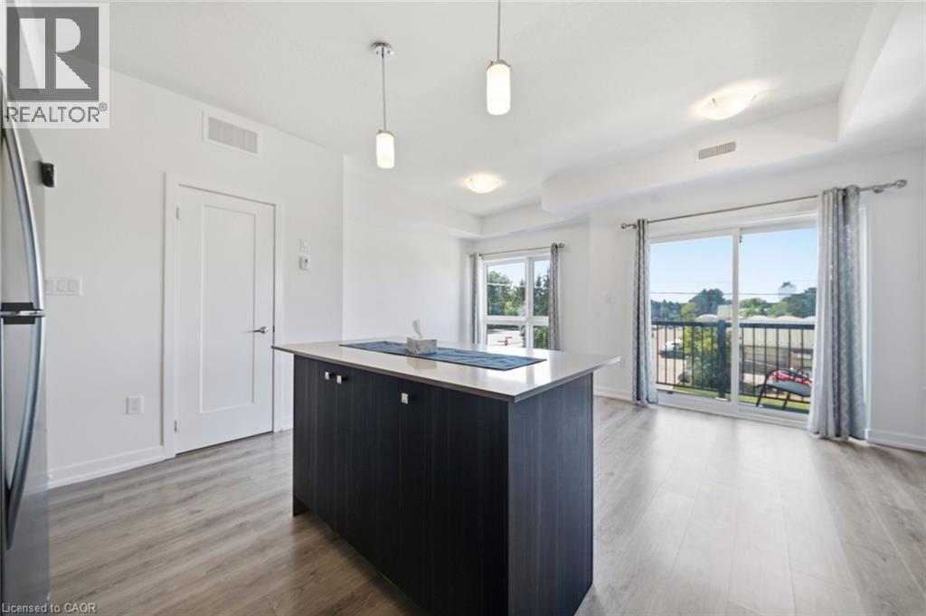10 Palace Street Unit# B12, Kitchener, Ontario  N2E 0J3 - Photo 6 - 40855122