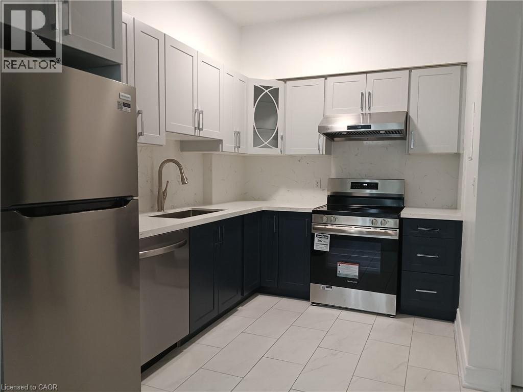 3055 Elmcreek Road Unit# 5, Mississauga, Ontario  L5B 4J9 - Photo 6 - 40856754