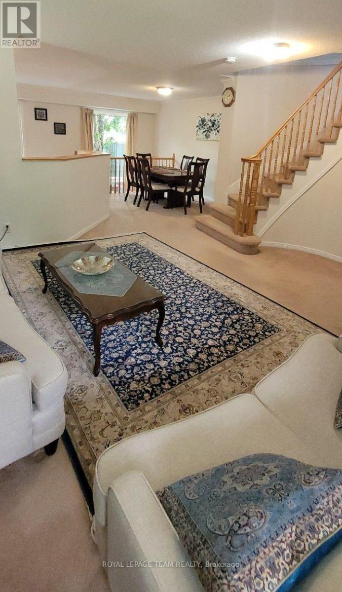 91 Scout Street, Ottawa, Ontario  K2C 4C9 - Photo 12 - X13699066