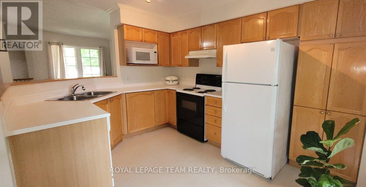 91 Scout Street, Ottawa, Ontario  K2C 4C9 - Photo 13 - X13699066