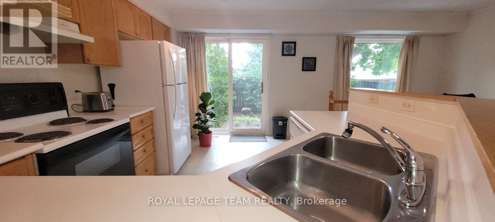 91 Scout Street, Ottawa, Ontario  K2C 4C9 - Photo 15 - X13699066