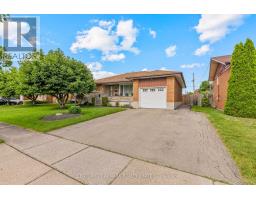 54 CLASSIC AVENUE, Welland, Ontario