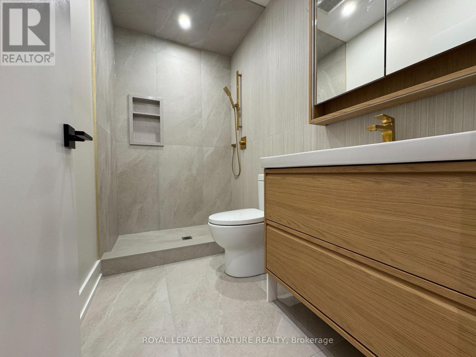 Bsmt - 11 Norcross Road, Toronto, Ontario  M3H 2R3 - Photo 16 - C13699214