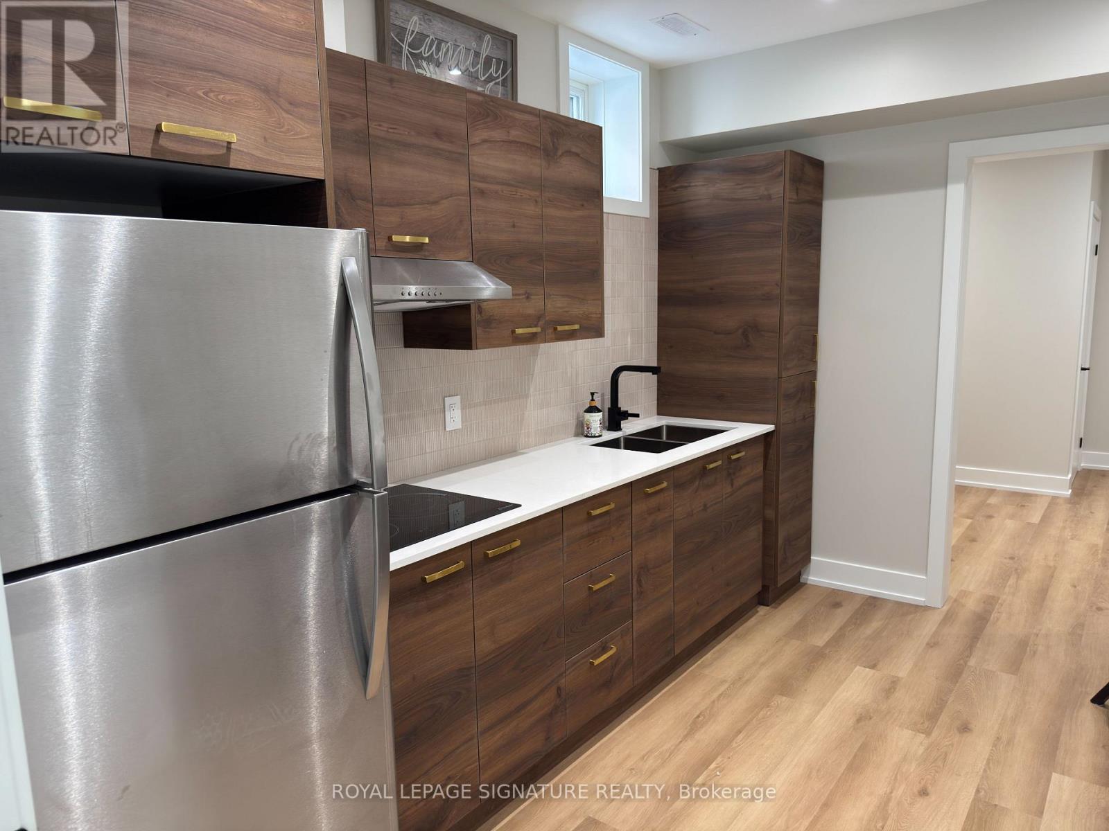 Bsmt - 11 Norcross Road, Toronto, Ontario  M3H 2R3 - Photo 3 - C13699214