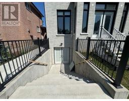 BSMT - 11 NORCROSS ROAD, Toronto, Ontario