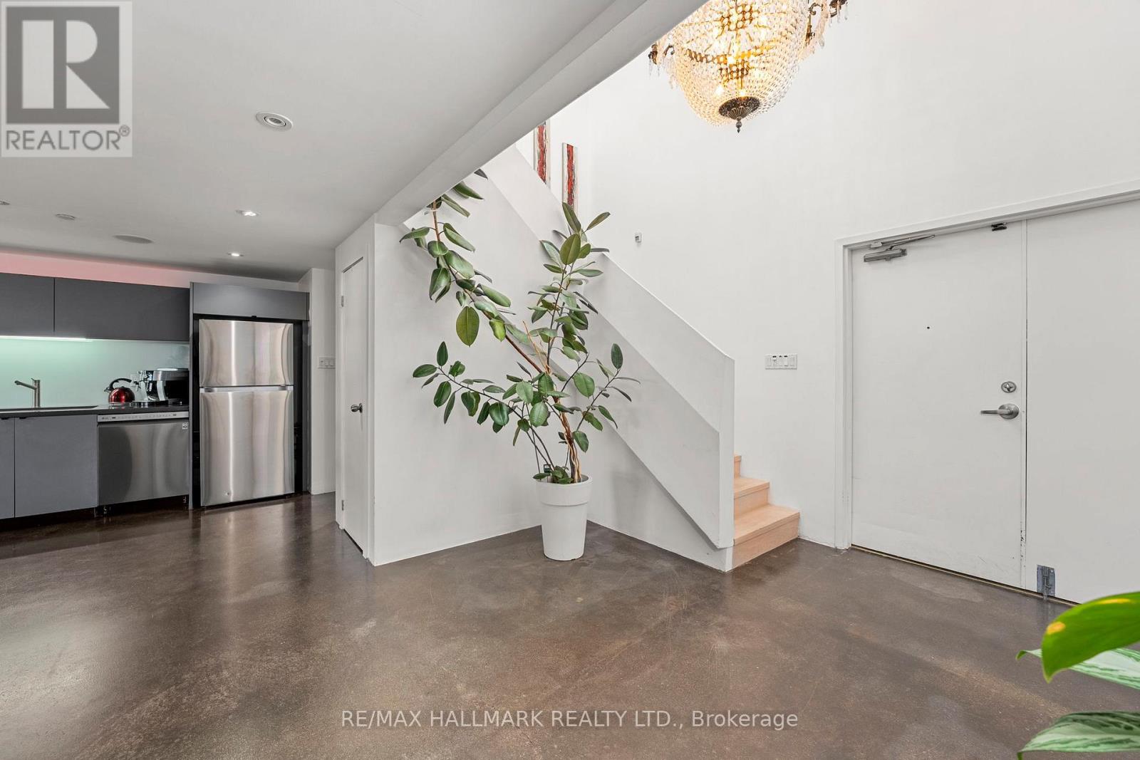 226 - 1173 Dundas Street E, Toronto, Ontario M4M 3P1 - Photo 10 - E13699242